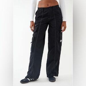 BDG Urban Outfitters Y2k Low Rise Black Cargo Pants